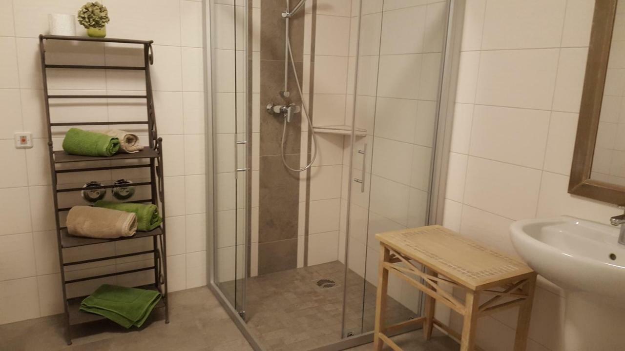 Gruener Wald Apartamento Burg Kauper Exterior foto
